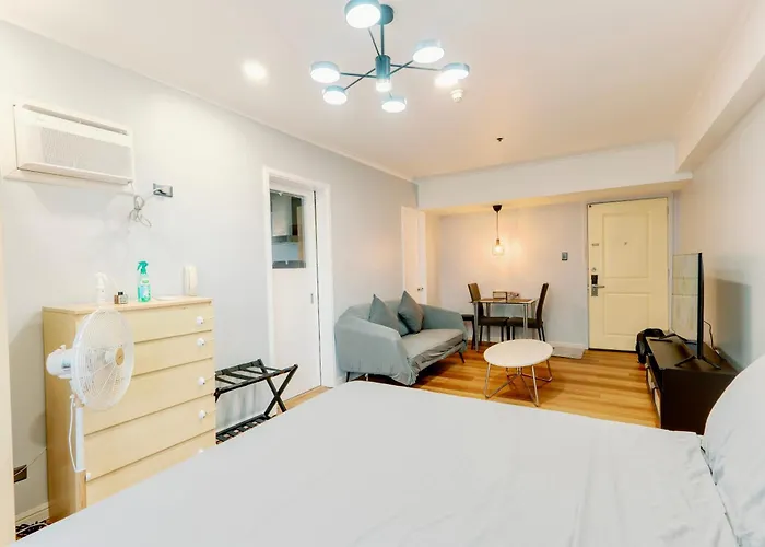 Cozy&Spacious Studio at SOMA BGC Near SM Aura&Bonifacio High Street