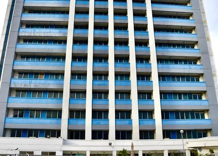 Pearl Manila Hotel