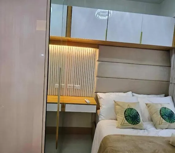 Cozy Apartment Near Airport In Shore 3