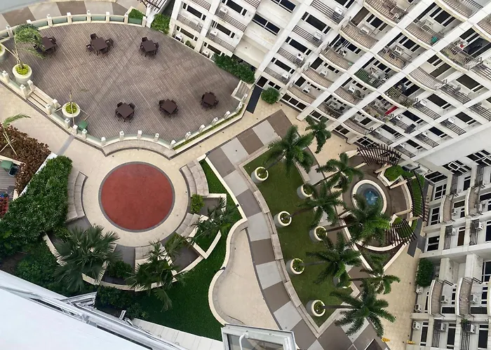 Solemare Parksuites Staycation