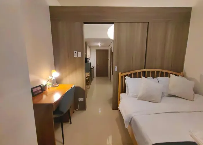 Citispace 1BR Condotel Suite at FAME Residences #FM54A
