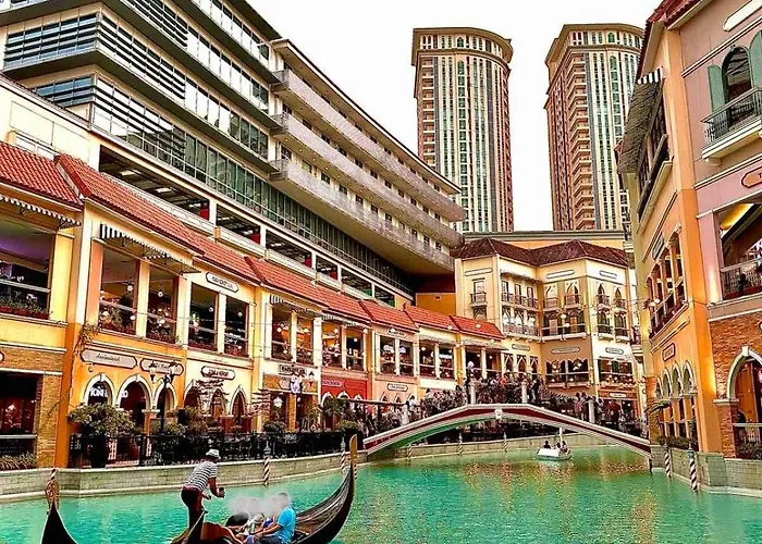 New 2 Bed Rm & 2 Bath Rm Bgc Taguig Mckinley Connect Venice Mall