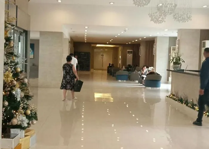 Moa Staycation Pasay By Mj