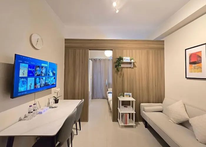 Citispace 1BR Condotel Suite at FAME Residences #FM60A