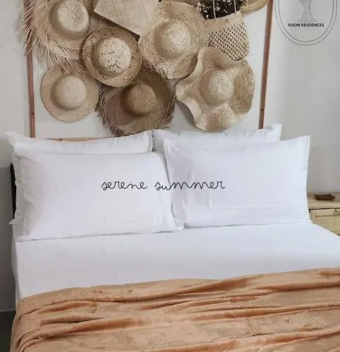 Serene Summer Close Proximity To Araneta Centre