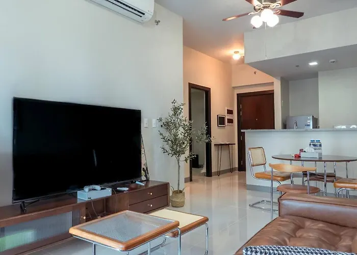 Parksuites BGC - Spacious 2 Bedroom