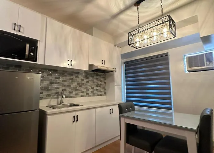 Newly Reneuvated Fully Furnished Condo Apartment In The Heart Of Mandaluyong