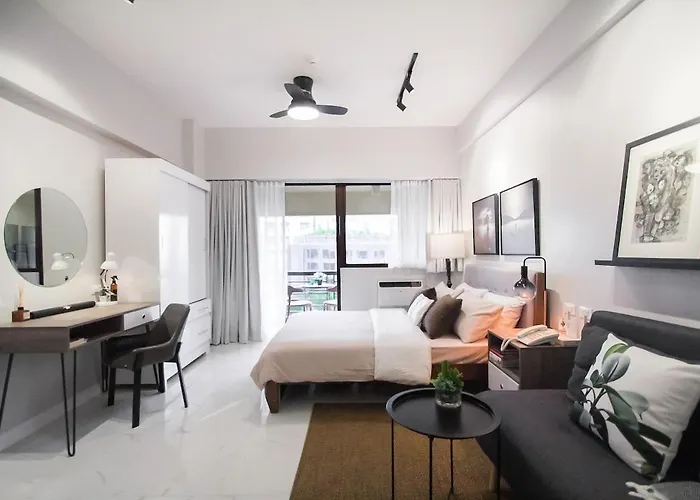 New! Beautiful Studio In Greenbelt Makati
