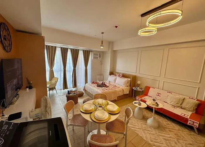 Spacious Staycation With Venice Grand Canal View