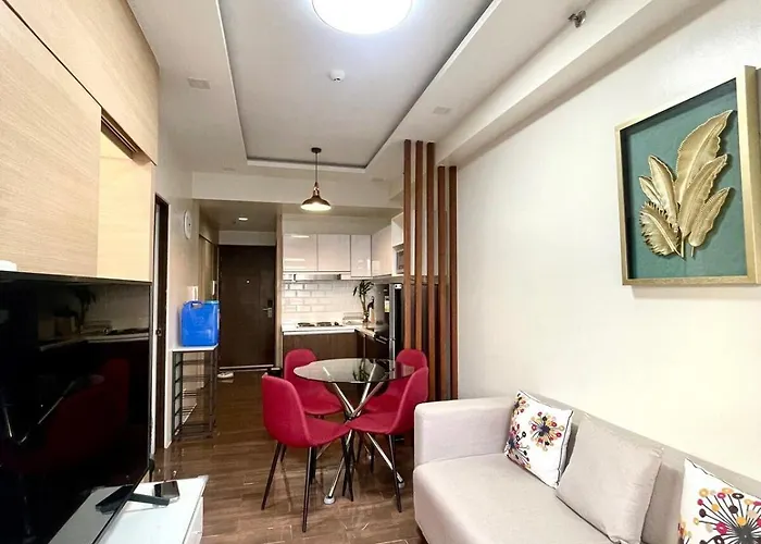 Beauty Makati Penthouse 4 Room Family Condo