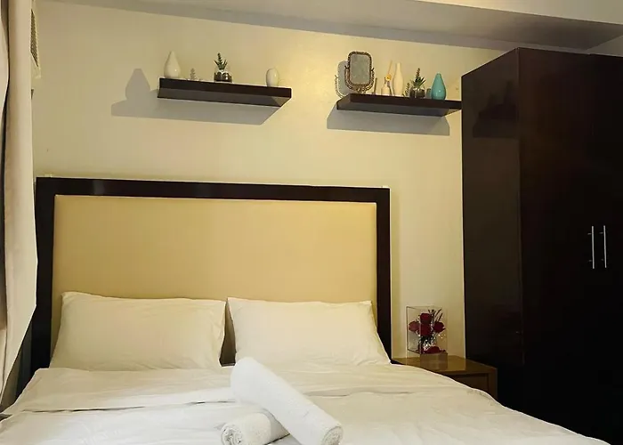 Cozy 1 Bedroom Condo Unit