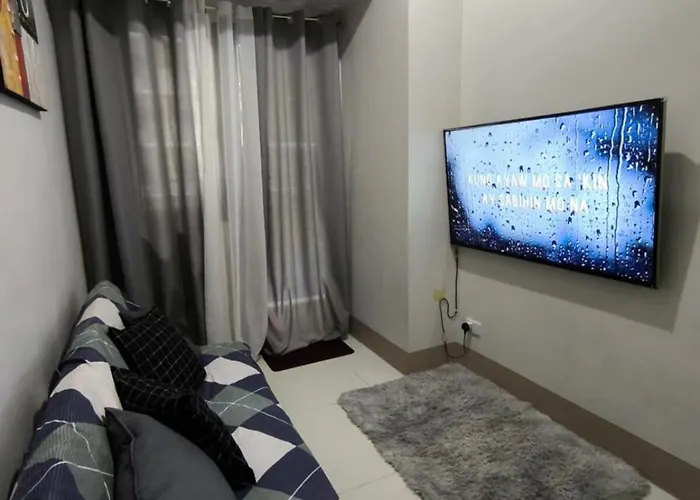 Affordable Condo Near Moa And Naia