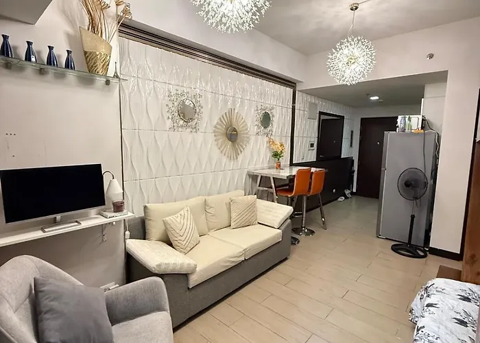 Luxurious Studio Unit In Salcedo