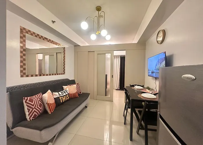 1Bedroom With Balcony At Sea Residences Near Moa And Smx