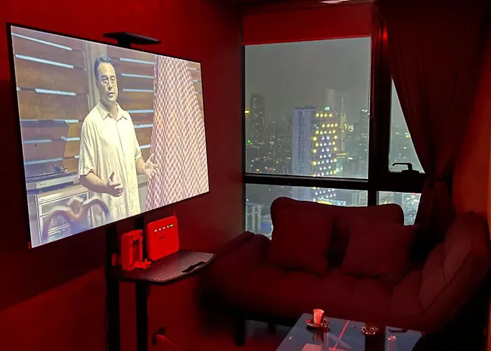 44Sqm Modern Luxe City View, Short Walk To Malls With 400Mbps Wifi