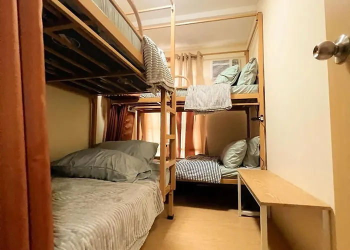 4 Bed In A Shared Room And Shared Amenities At Ortigas Rm1 Bed1 Lower