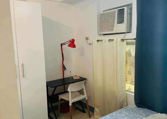 Jl Suites Staycation In Mckinley Hill