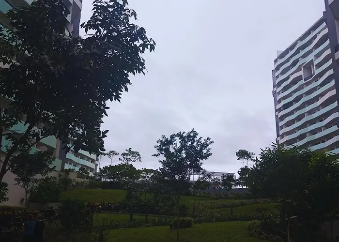 The Green Glen View-Fast Wifi, 1Bedroom Unit In Qc
