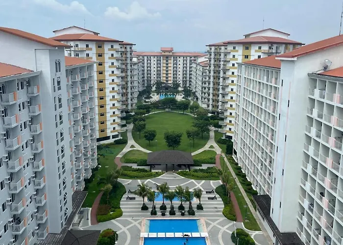 2Br Family Suite With Balcony With Wifi And Netflix, Behind Sm Sucat
