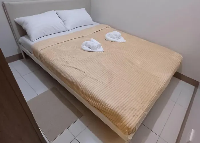 Cozy And Comfortable 1Bedroom At Coast Residences