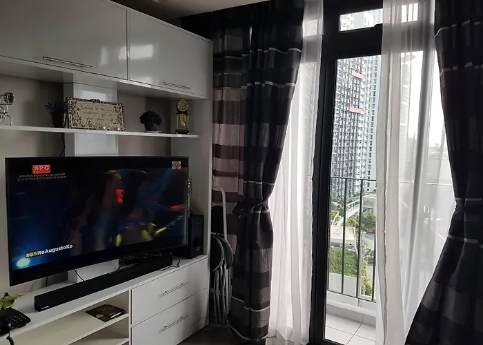 Araneta Cubao No Brown Outs 1Br Furnished Condo With Balcony Free Wifi Netflix