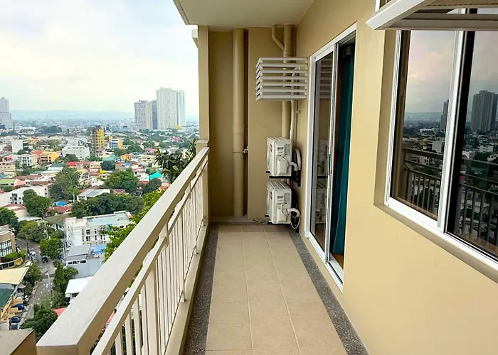 Vincondotel Near Bgc 2Br Fairlane 2403