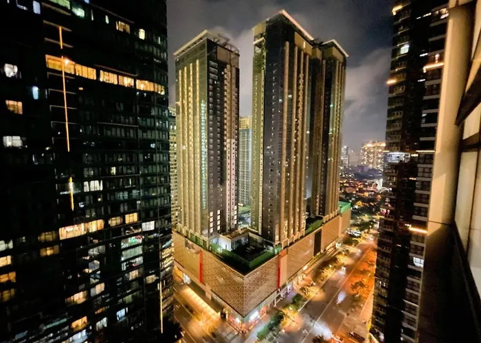 Premium Bgc Staycation, Uptown Area #Ournw27B