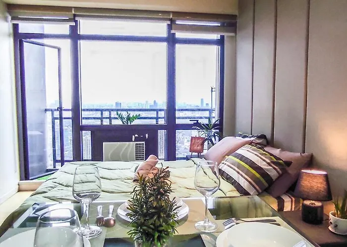 Cozy Apartment City & Mountain View With Balcony Free Netflix With Pools Sauna And Sunbathing