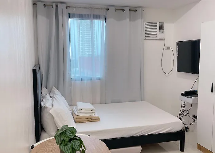 Serene Condo Unit In Front Of Us Embassy