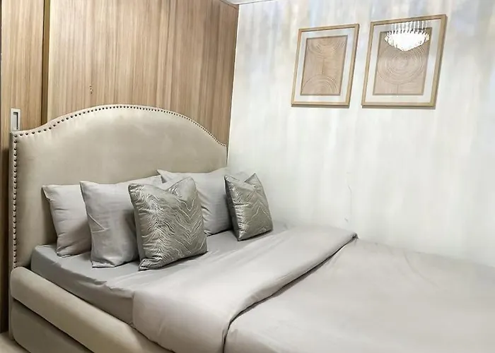 Cay Suites