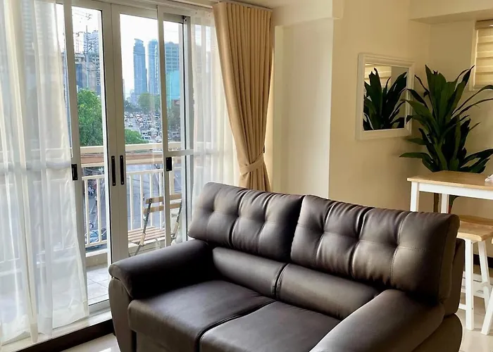 5 Star Luxury Condo - Metro Manila