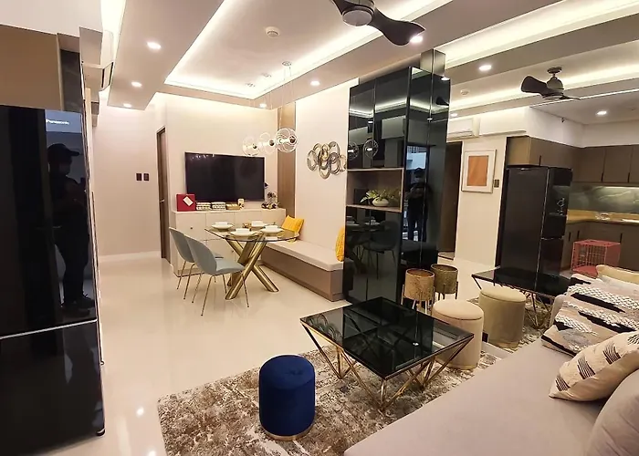 Stylish&Spacious Place Near BGC Fast Wi-Fi