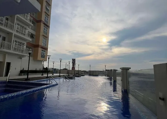 Condo In Fairview