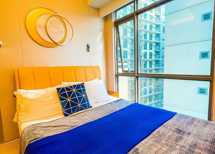 Lovely 2Br Near Airport, Solaire, & Okada - 6Pax