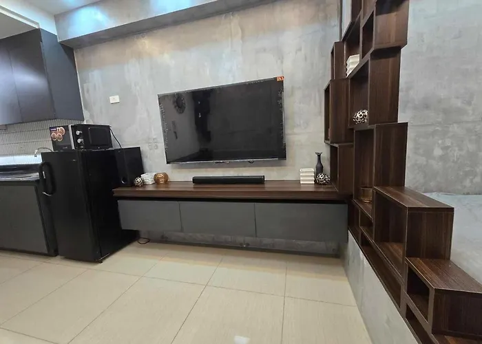 Stonewood Suite By Staycationplus With Free Parking