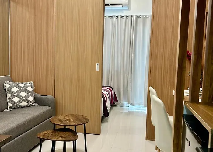 Lush Residences 1Br Haven Suite Makati Smart Tv Netflix Hi Speed Internet