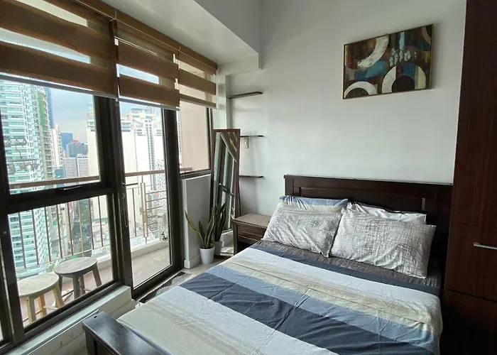 Prime Location And Affordable Studio Condo In Legaspi Village, Makati With City View