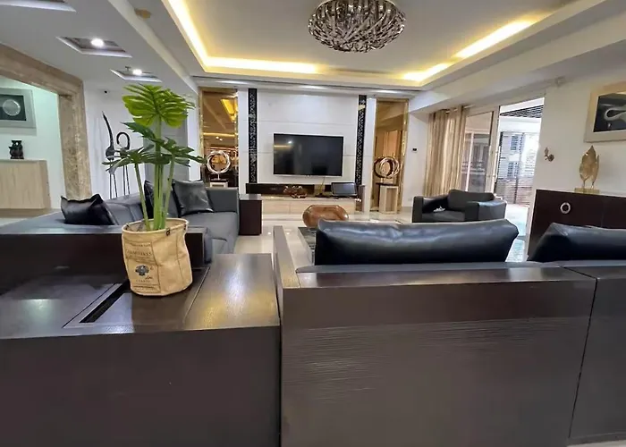 R&R Entire Rental Unit