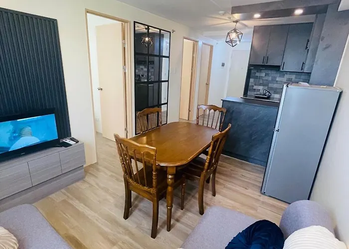 E&L Family Suite