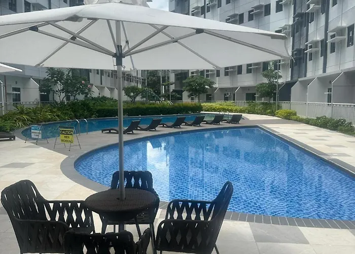 Muntinlupa Staycation Leaf Residences