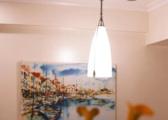 5-Mins Sm Aura Cozy 2Br Free Parking