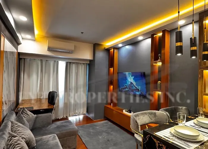 Lux Staycation At Shore 3, Moa