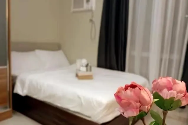 Cozy Condo Near Bgc And Ortigas With Free Gym & Pool