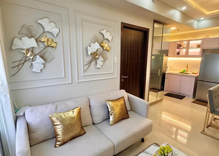 Manila Bay Suite Near Picc