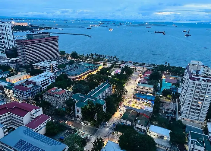 Manila Korea Town Seaview And City View Staycation