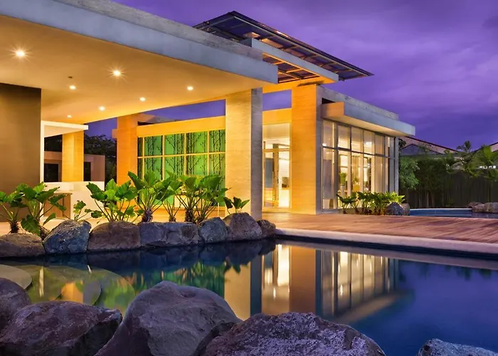 Condo Free Pool Fast Wi-Fi Near Bgc, C5