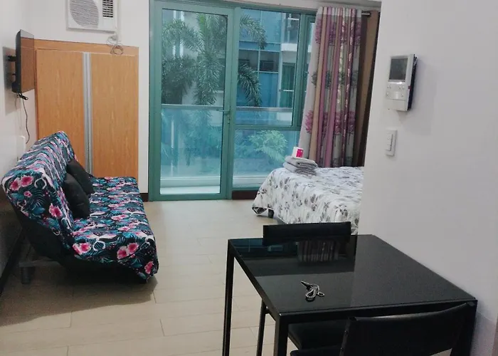 Rqui Condotel At Newport Pasay City