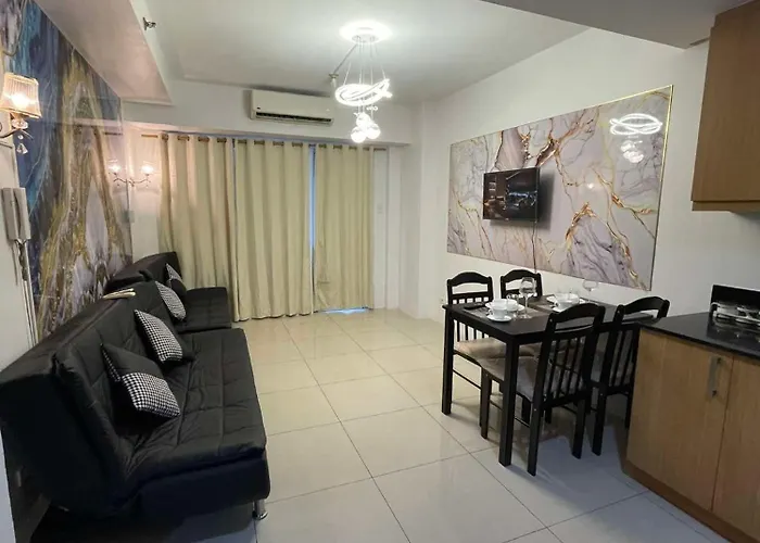 1158-2Br 6Beds 2 Extra Mattress 2-Sofa