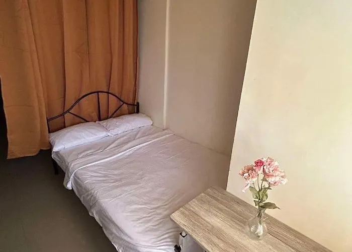 Gen coZy Condo Stay by Victoria de Manila Tower