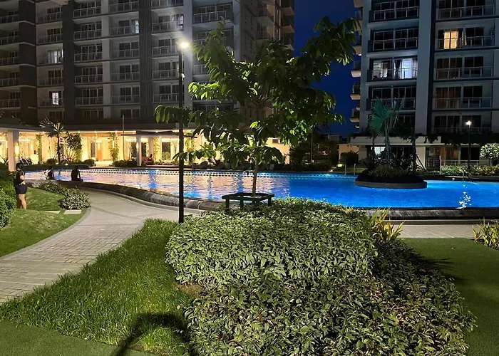86 Sqm, 3Br Condo, Free Prking, Wifi, Ntflx